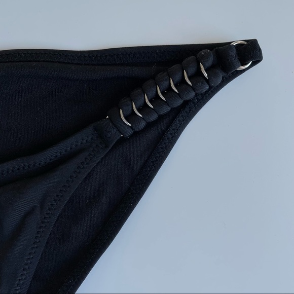 NWOT H&M Tanga Bikini Bottoms with Metal Accent - Picture 3 of 4